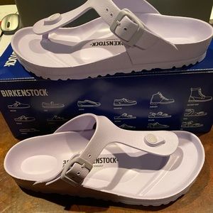 Birkenstock Gizeh EVA purple like new with box